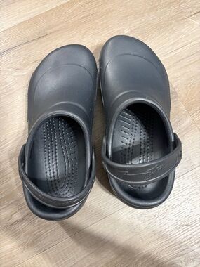 Crocs Adult Bistro Work Clogs
